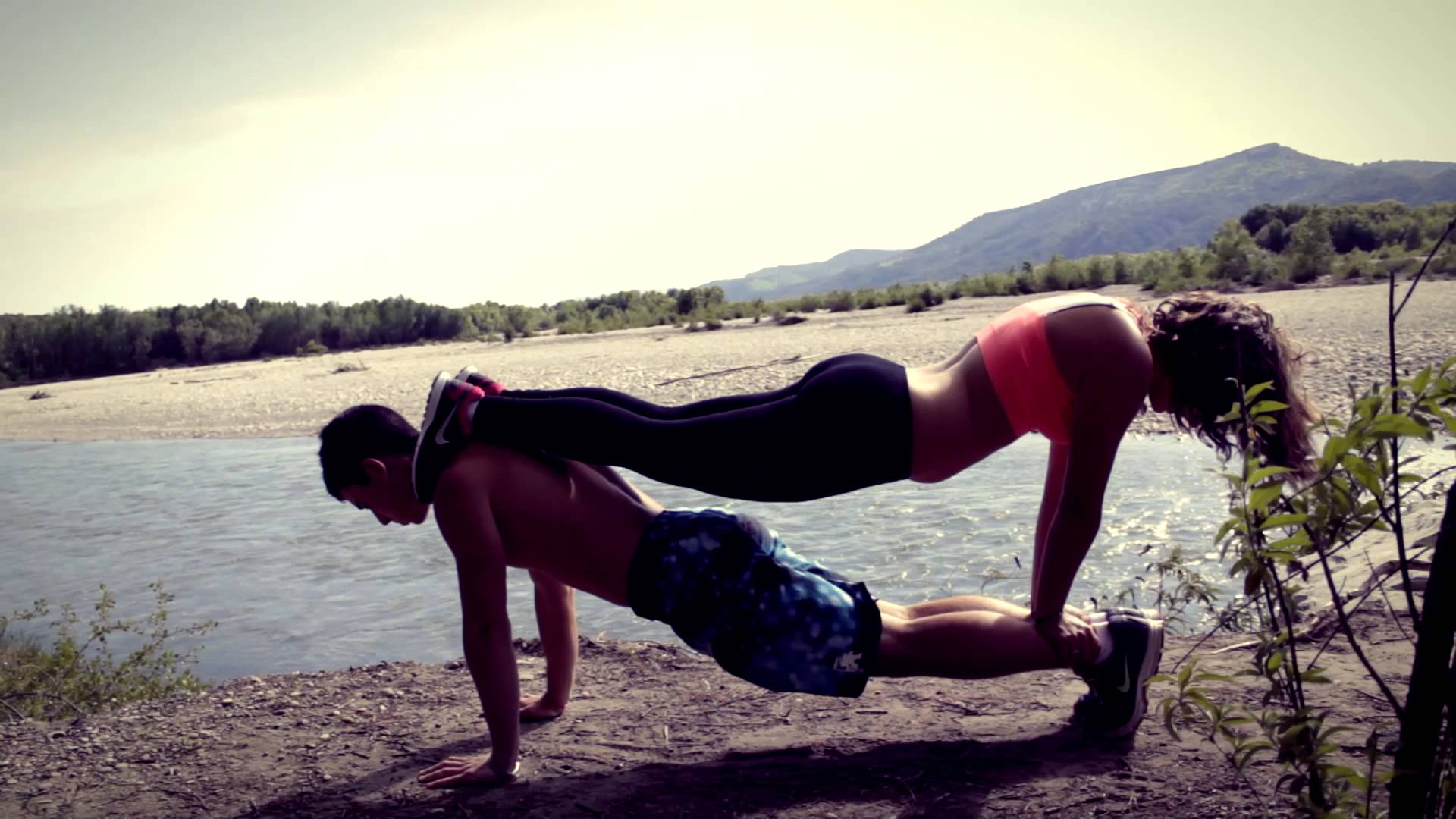 couple pushup stack